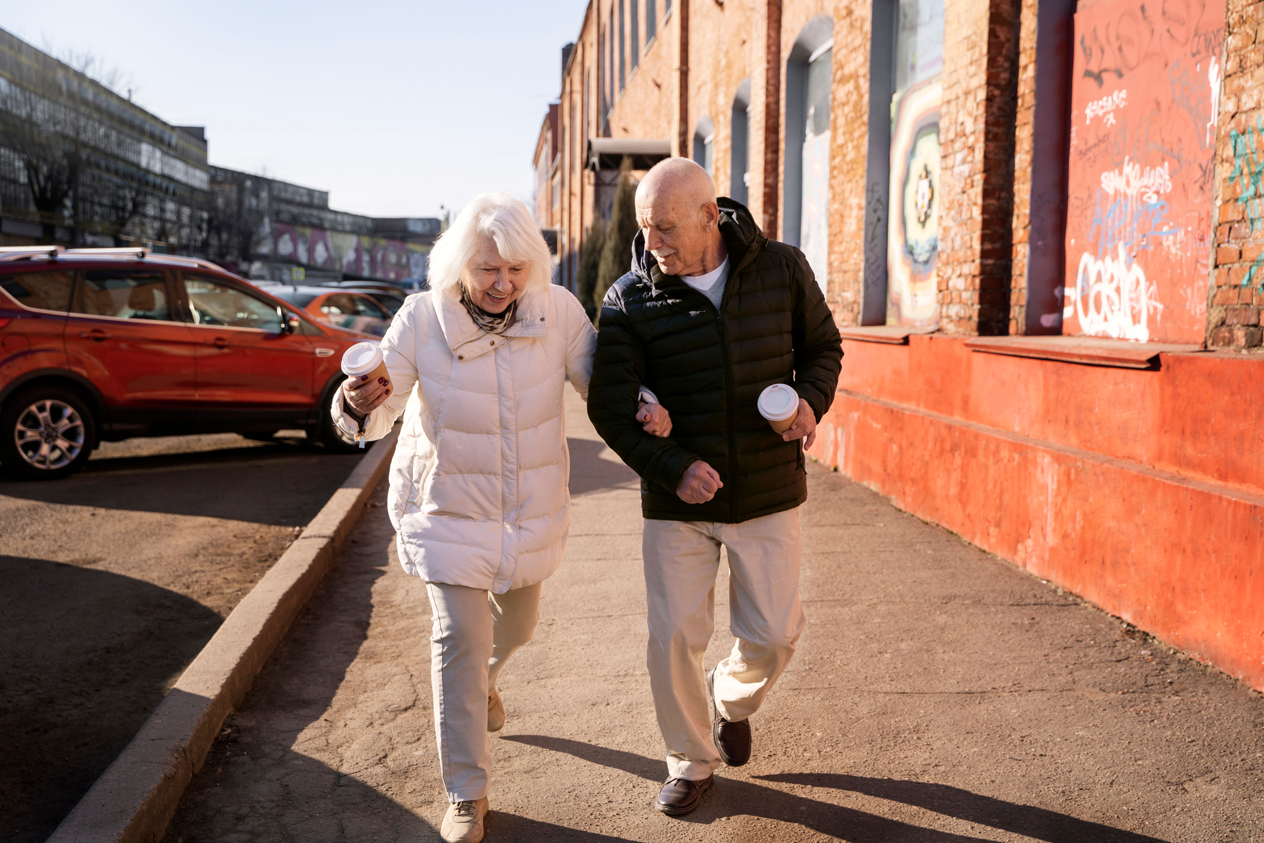 Seniorer går en tur