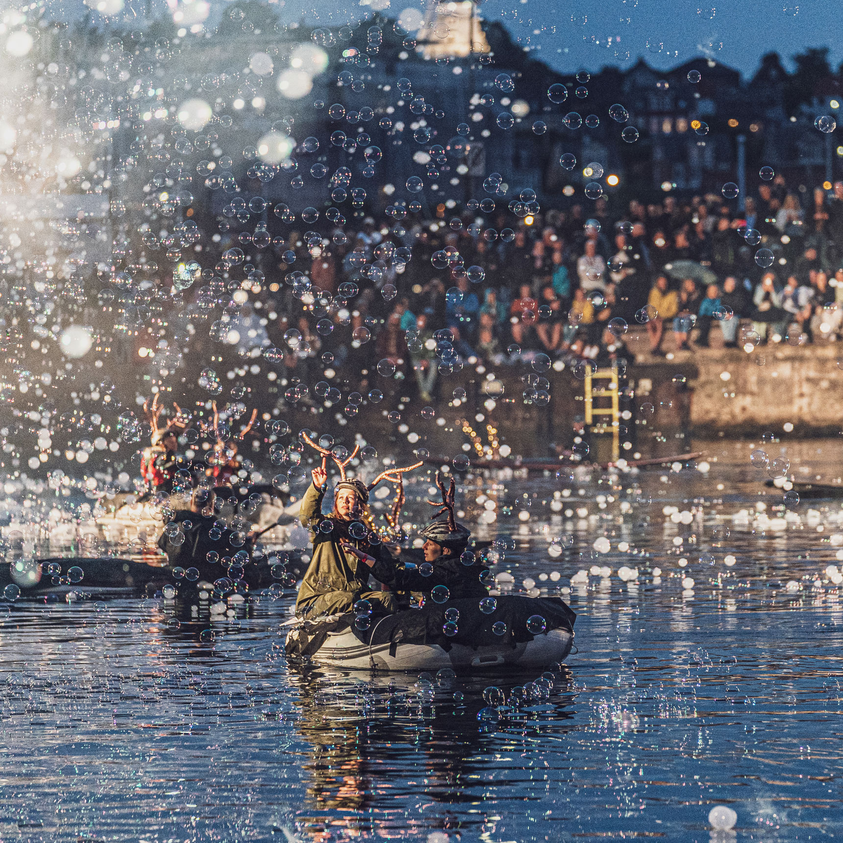 Fjeren og Rosen L2022